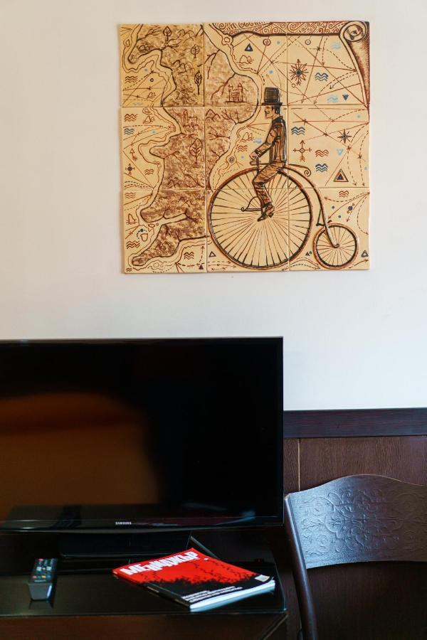 Hotel Ego - Free Parking - Location