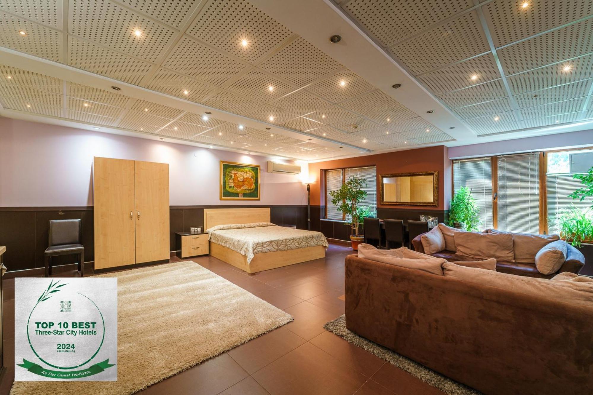 Ego - Free Parking - Location Hotel 3*